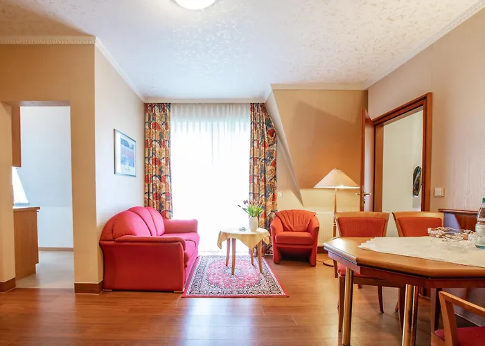 2 Raum Grosser Balkon